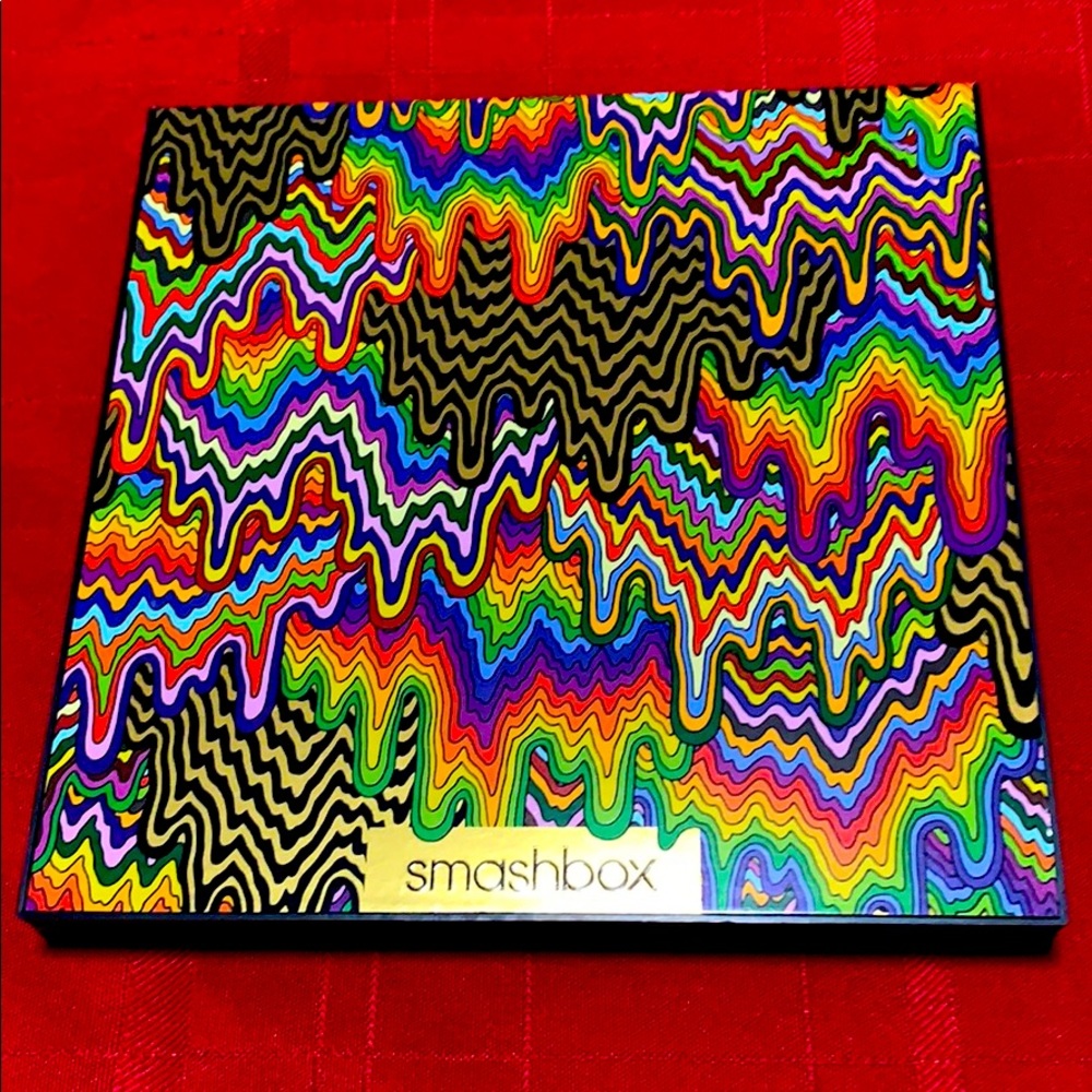 Smashbox Holidaze Contour + Spotlight Palette NWT